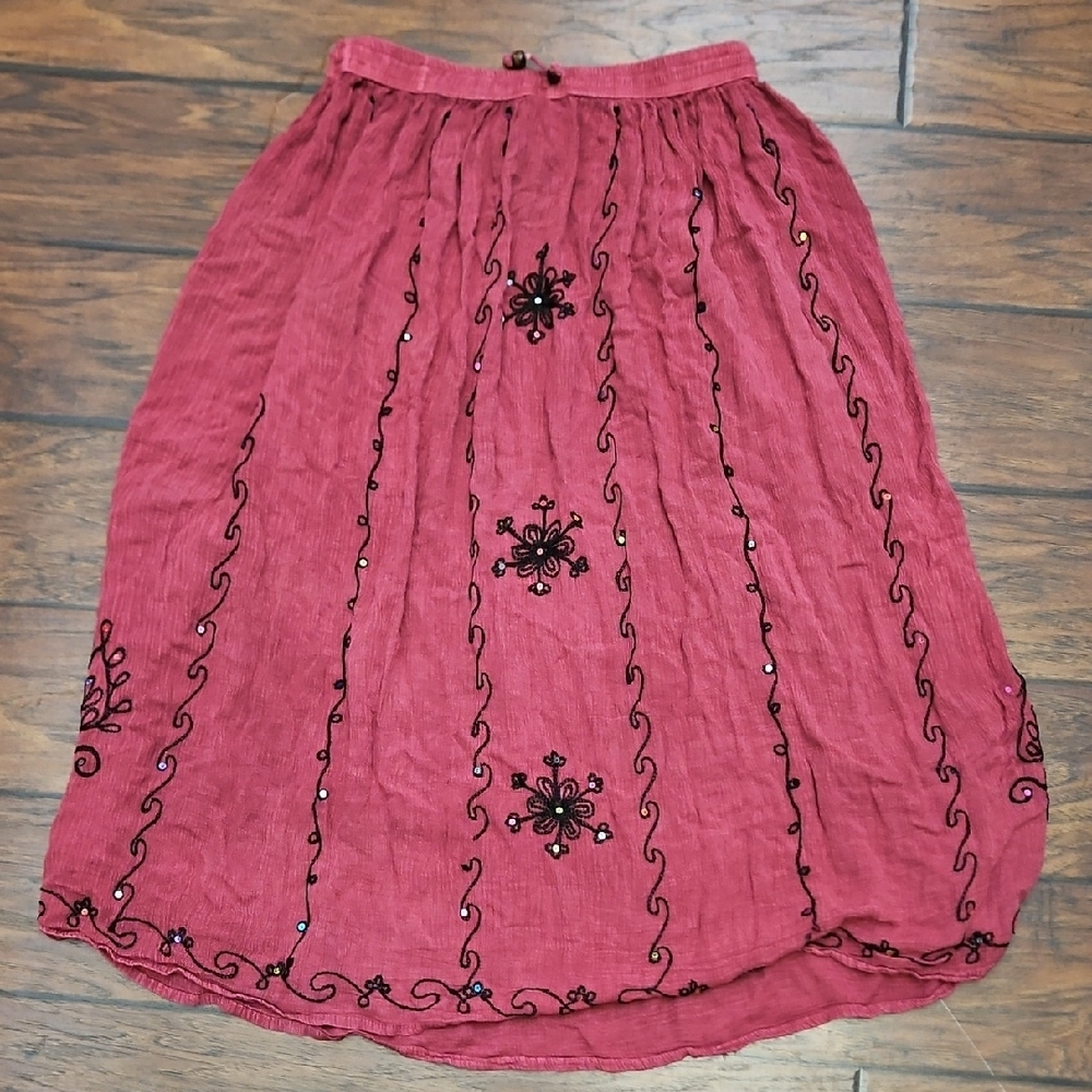 Embroidered Maxi Skirt in Red